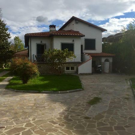 Villa Grespola ลุคคา ภายนอก รูปภาพ